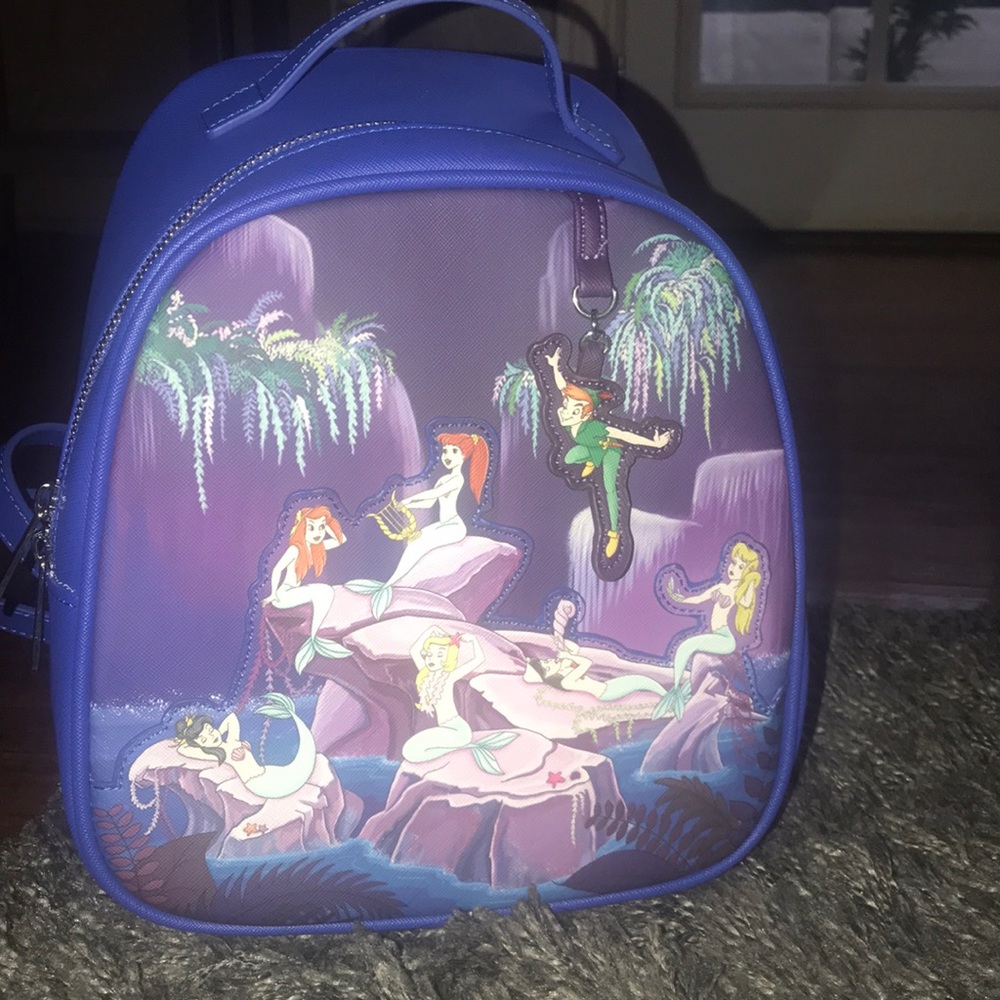 Peter pan mermaid lagoon loungfly